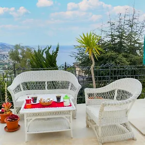 casa-margi-195s.hotelitalianriviera.com/